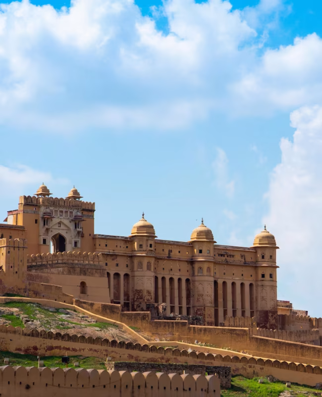 historic-building-against-cloudy-sky_1048944-26833726